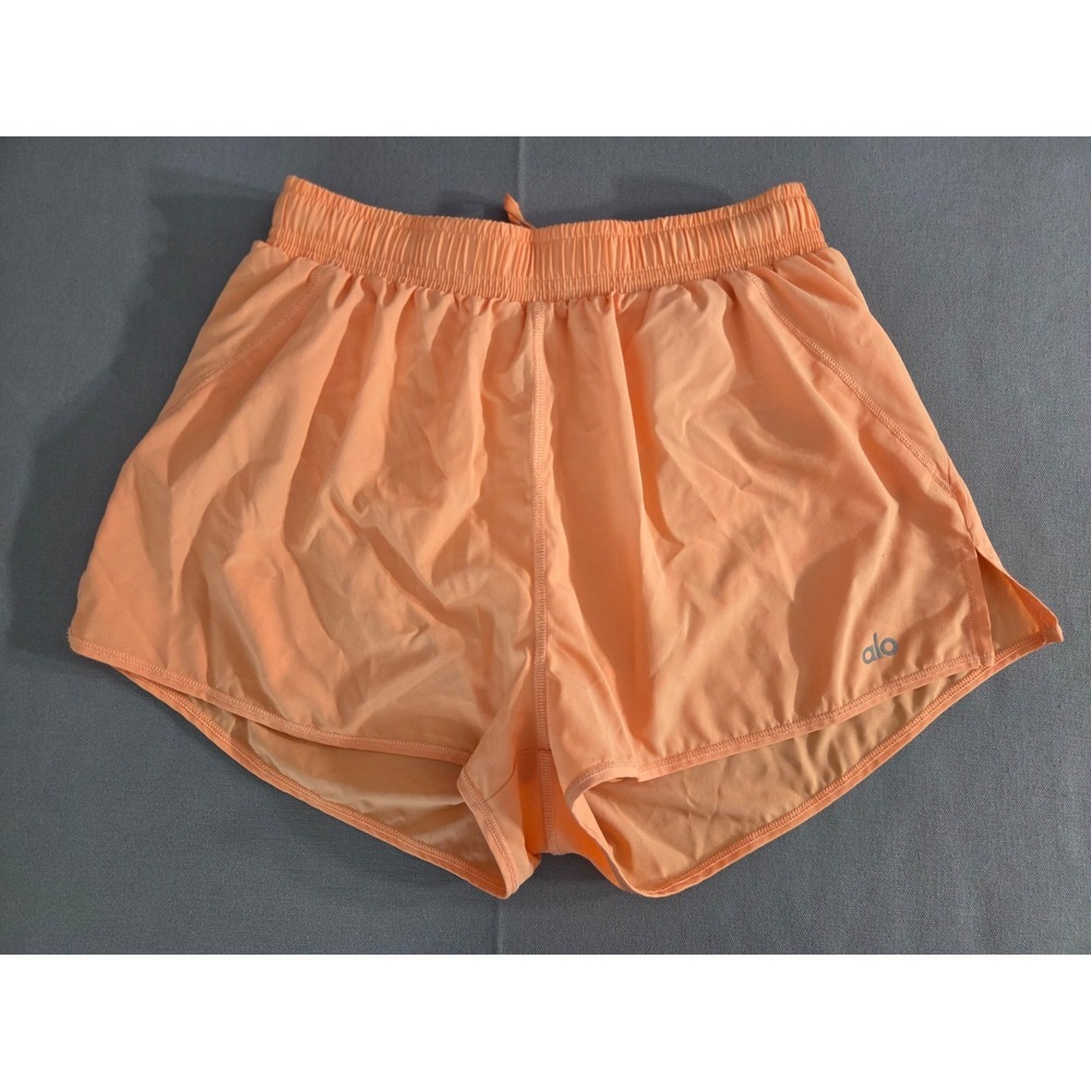 Alo Shorts Womens 2 Extra Small Orange Yoga Stride Stretch Vented Performance